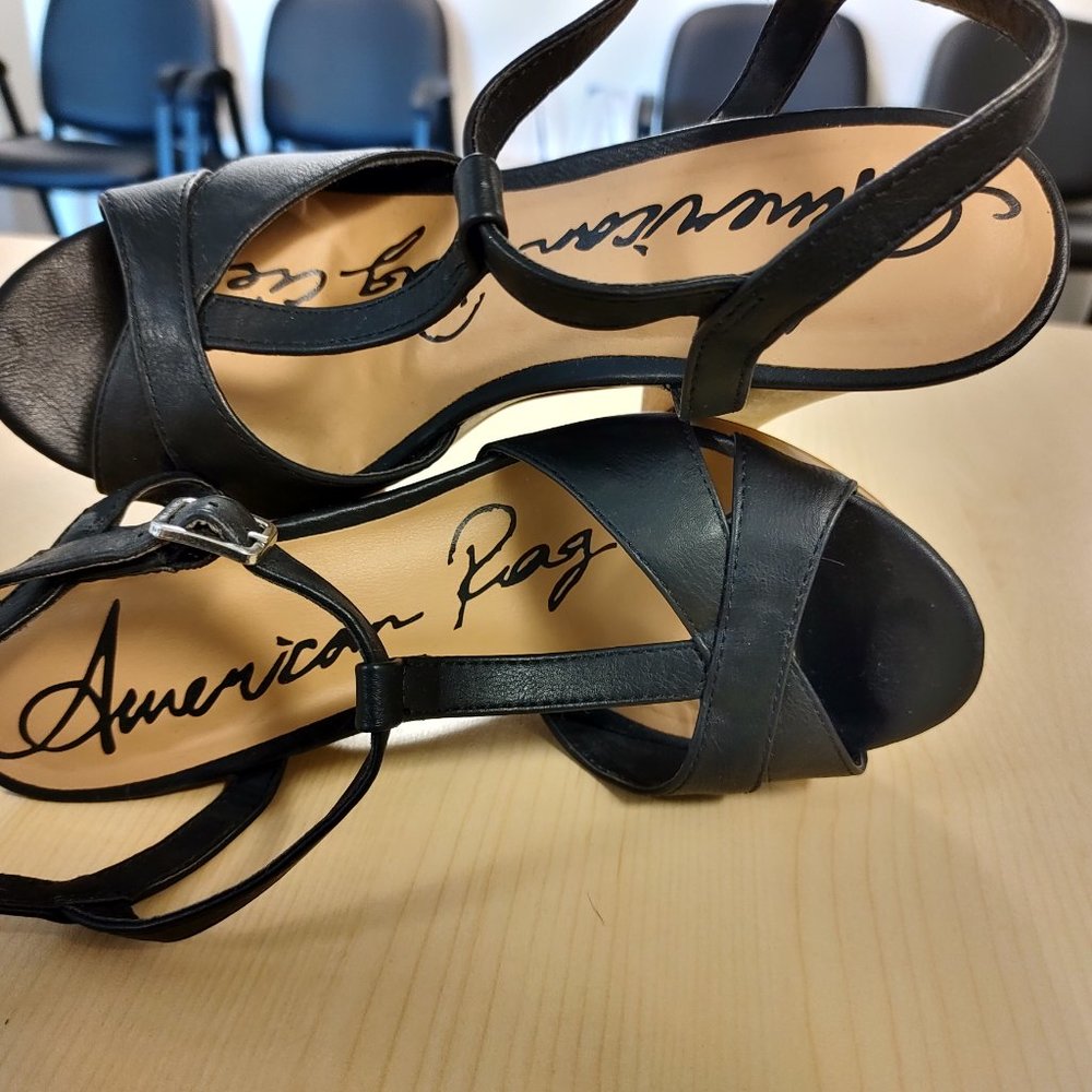 American Rag Heels - Picture 4 of 7